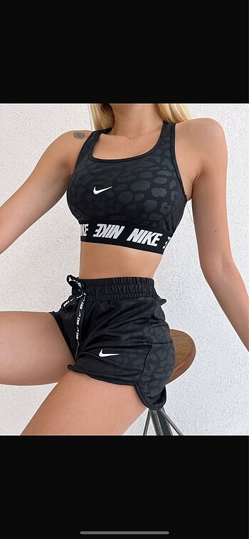 S m l xl bedenler mevcuttur