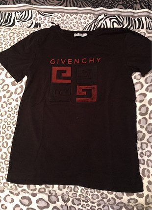 GIVENCHY Siyah tshirt