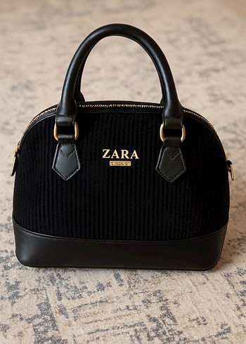 Zara Siyah Zebra Desenli Deri Kadın Çanta
