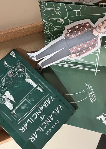 Beden YALANCILAR VE YABANCILAR CİLTLİ KUTULU SET