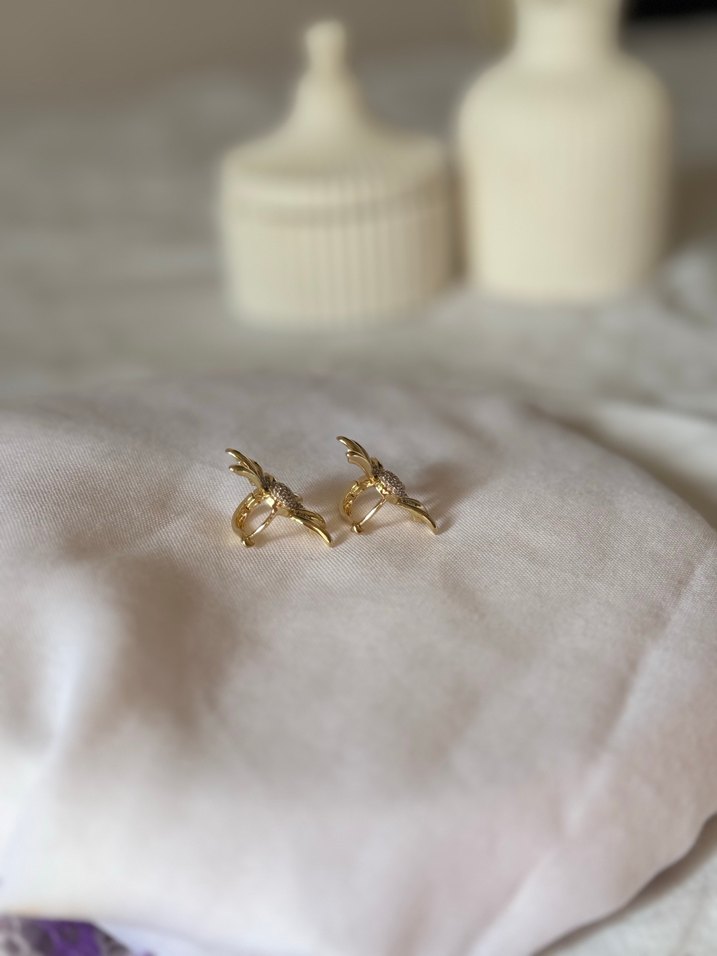 Bohem Altın Mini Çiçek ÇelikKüpeler - Görsel 2