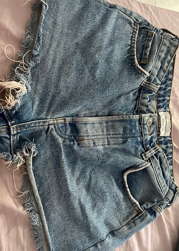Bershka Gevşek Kesim Midi Kot Şort