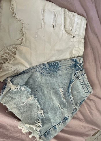 Düğmeli Beyaz ve Gri Kadın Denim Mini Şort