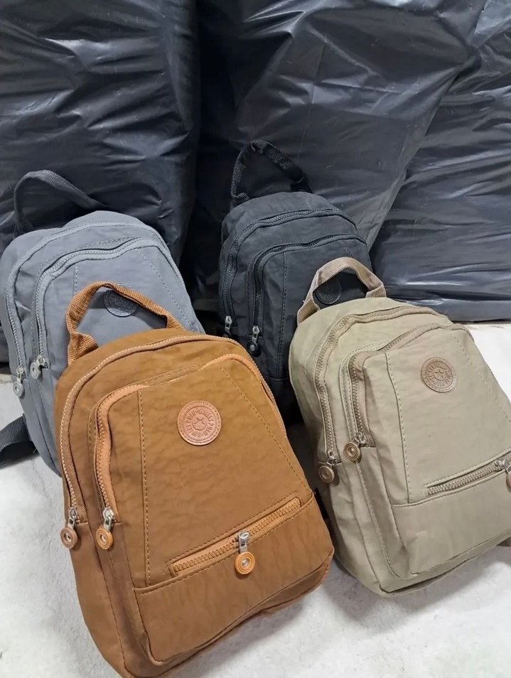 Fermuarlı Sokak Stili Kadın Sırt Çantası - Görsel 4