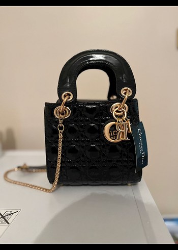 Dior Dior Siyah Parlak Deri Klasik Çanta