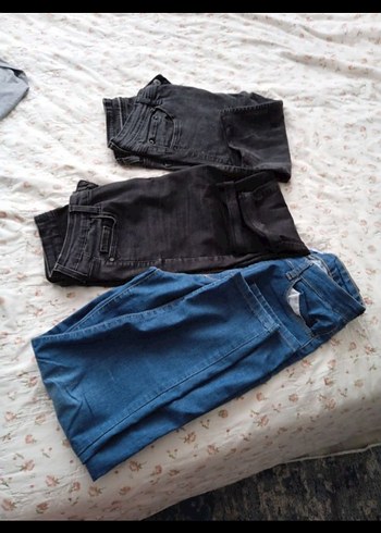 Kemerli Kadın Gri Normcore Jean 3adet pantolon gelecektir 38.40.