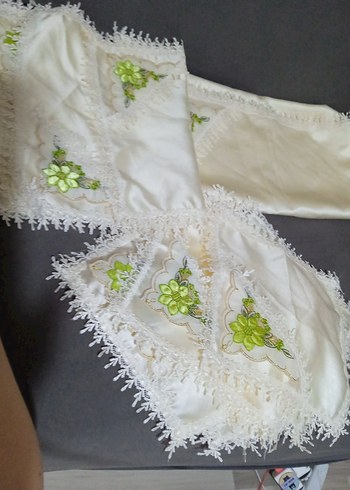 İşlemeli Beyaz Parlak Masa Örtüsü 12.adet.pecete 3 adet sehba ör - Görsel 5