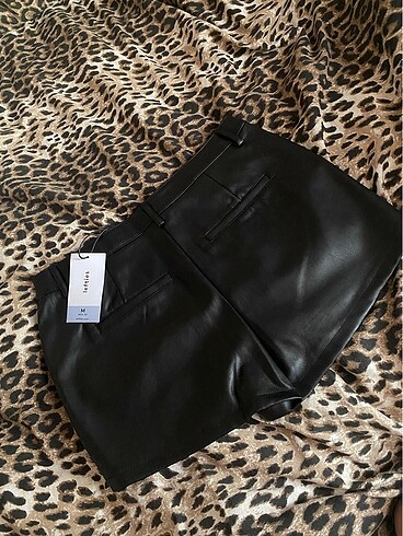 Bershka Lefties Deri şort