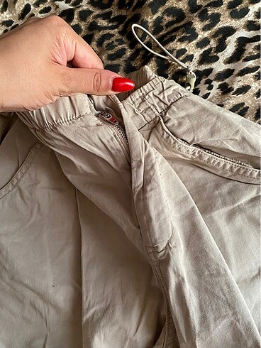 s Beden ten rengi Renk Pull and bear paraşüt pantolon