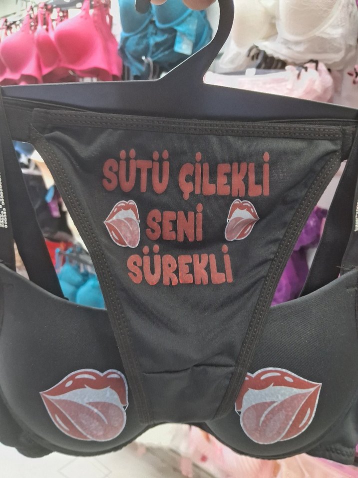 Kırmızı Baskılı Biker Tarzı Midi Kadın İç Çamaşırı - Görsel 5