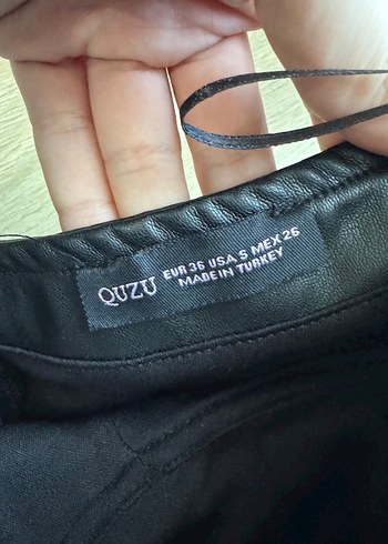 Kemerli Siyah Deri Biker Büstiyer - Görsel 2