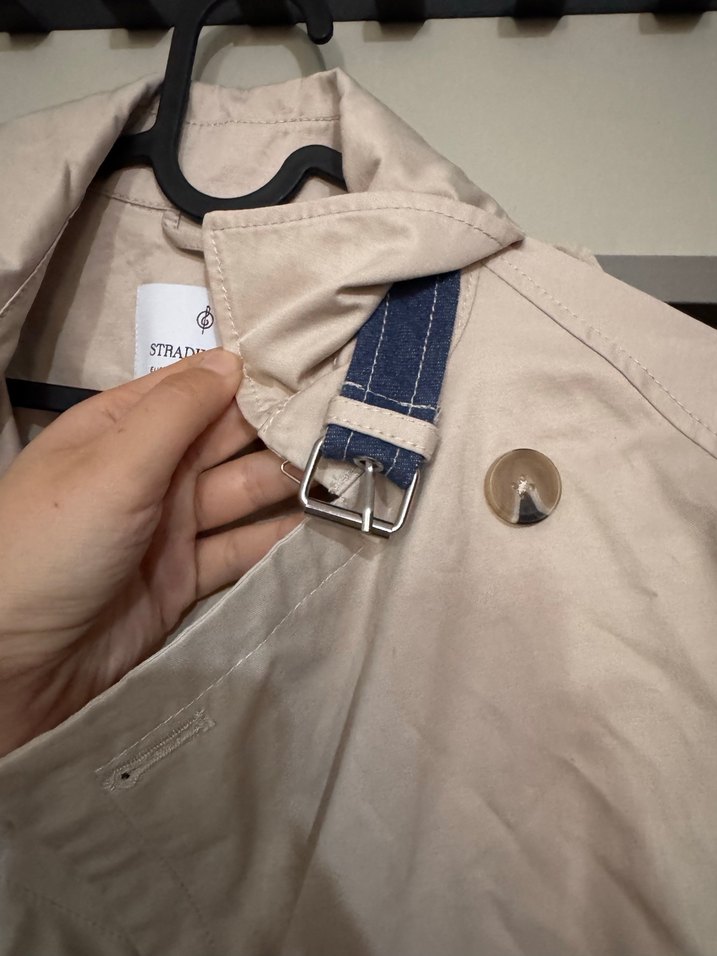 Bej Kemerli Mini Trençkot - Görsel 4