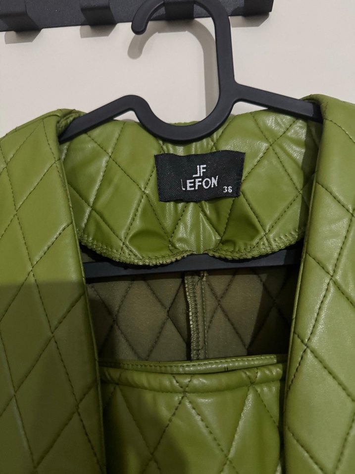 Yağ yeşili kapitone ceket etek takım - Görsel 2