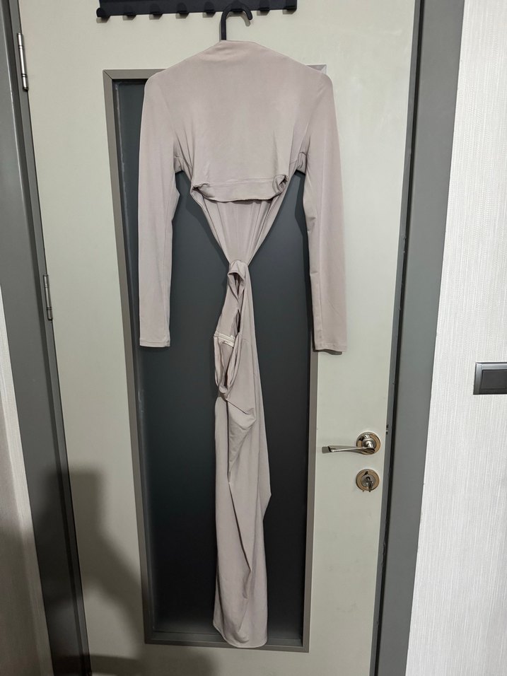 Bej Uzun Drapeli Kadın Elbise - Görsel 3