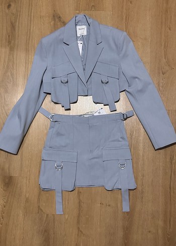 Buz Mavisi Kemerli Kısa Kadın Blazer - Görsel 2