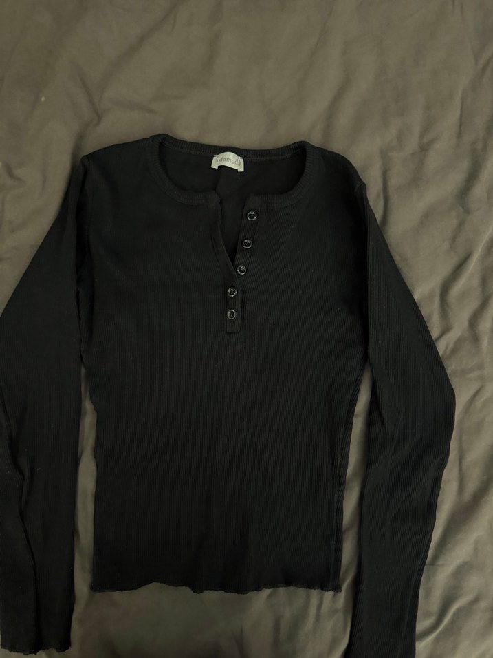 Düğmeli Siyah Kadın Uzun Kollu Bluz - Görsel 3