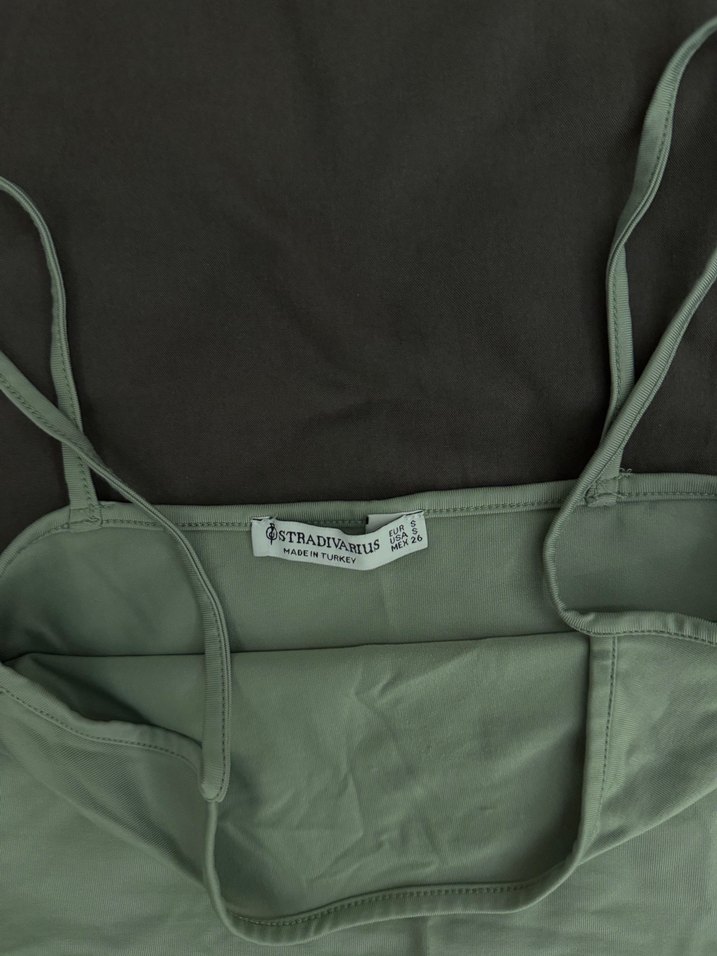 Yeşil İnce Askılı Kadın Atlet - Görsel 2