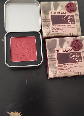 SHEGLAM krem allık
