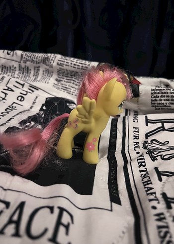 My Little Pony Fluttershy figure