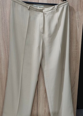 Bej Düğmeli Kadın Blazer Ceket ve Pantolon - Görsel 3