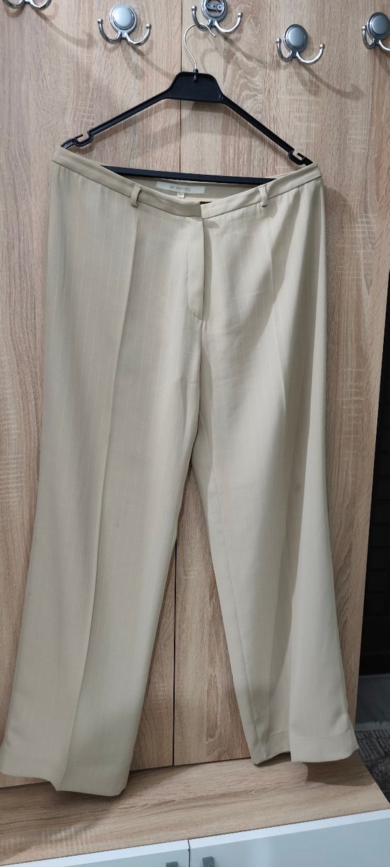 Bej Düğmeli Kadın Blazer Ceket ve Pantolon - Görsel 3