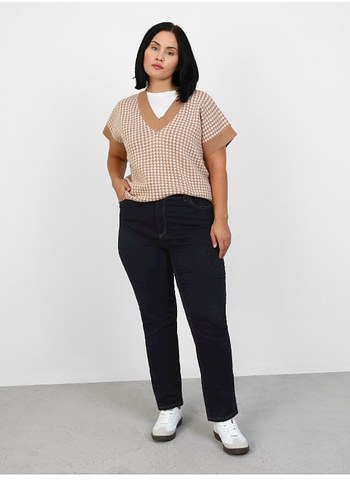 V Yaka Büyük Beden Kazayağı Desenli Süveter - Görsel 3