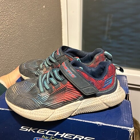 Skechers 29 numara