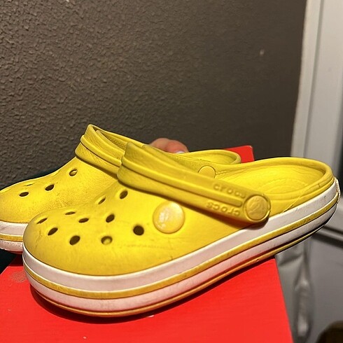 Crocs 29 sarı terlik