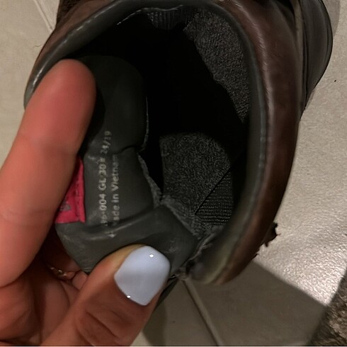 30 Beden bordo Renk Camper 30 numara