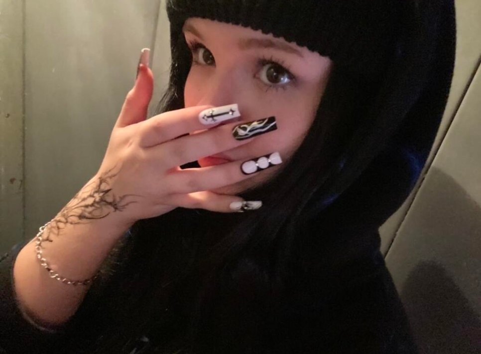 Goth takma tırnak - Görsel 2