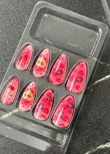 Çilek Takma Tırnak !YENİ STOK! - Görsel 2