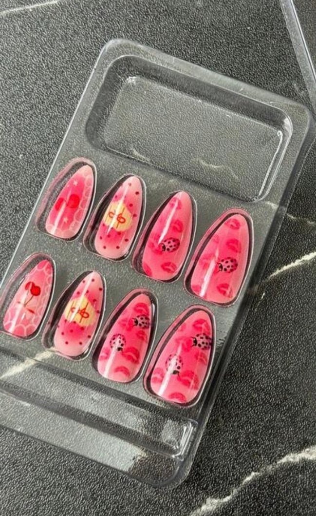 Çilek Takma Tırnak !YENİ STOK! - Görsel 2