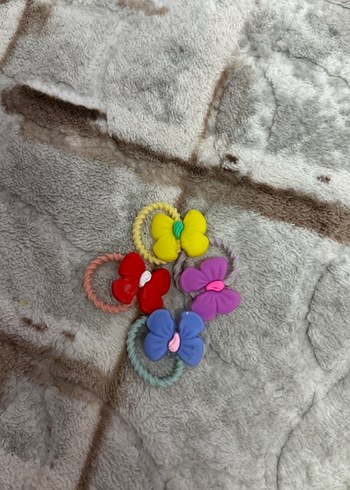 Renkli Elastik Kelebek Desenli Çocuk Saç Tokası