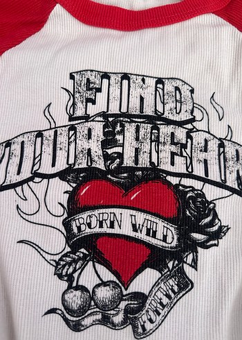 Kırmızı Baskılı Rock Punk Kadın Tişört - Görsel 2