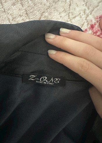 Düğmeli Siyah Deri Kadın Ceket - Görsel 4