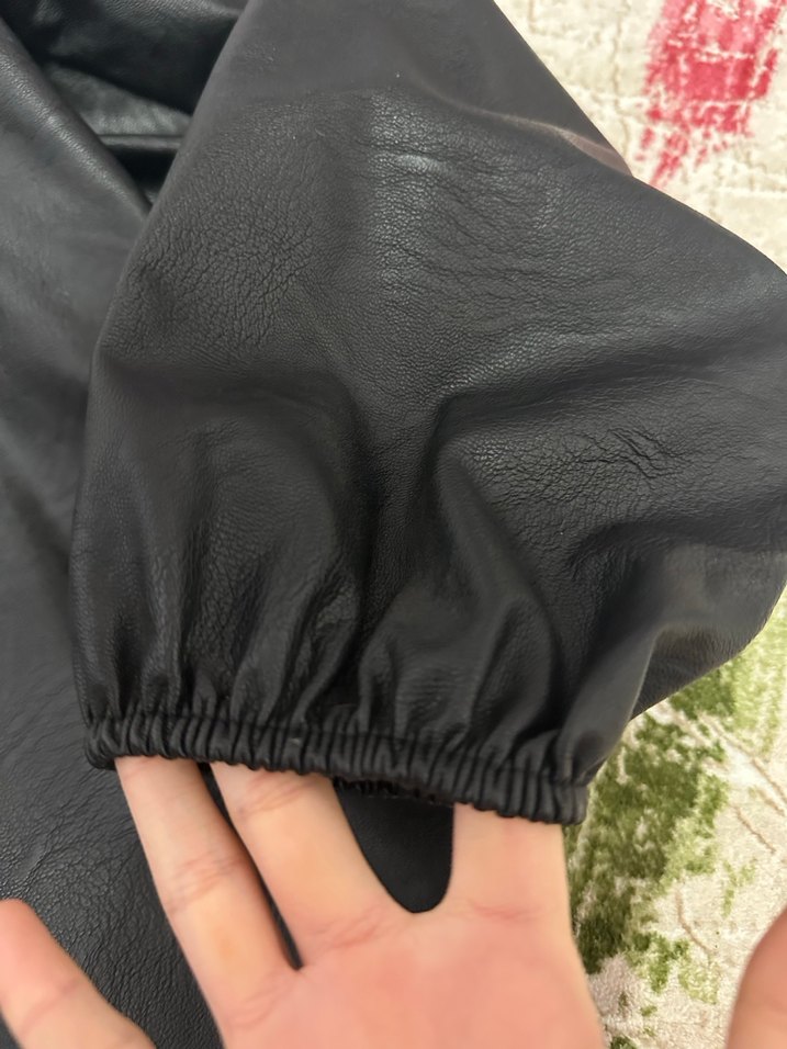 Düğmeli Siyah Deri Kadın Ceket - Görsel 2