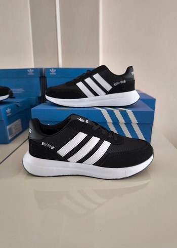 43 Beden siyah Renk Adidas Sneaker Siyah Erkek Spor Ayakkabı