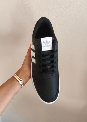 44 Beden siyah Renk Adidas Erkek Siyah Spor Ayakkabı