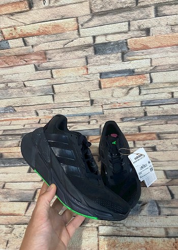 Adidas Siyah Spor Ayakkabi