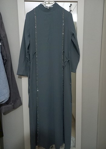 grimsi mavi renk taşlı şeritli abiye - Görsel 4