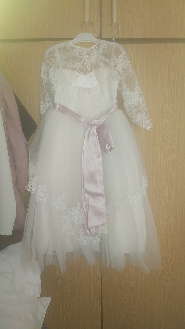 Beyaz Dantelli Uzun Kollu Kız Çocuk Elbisesi - Görsel 5