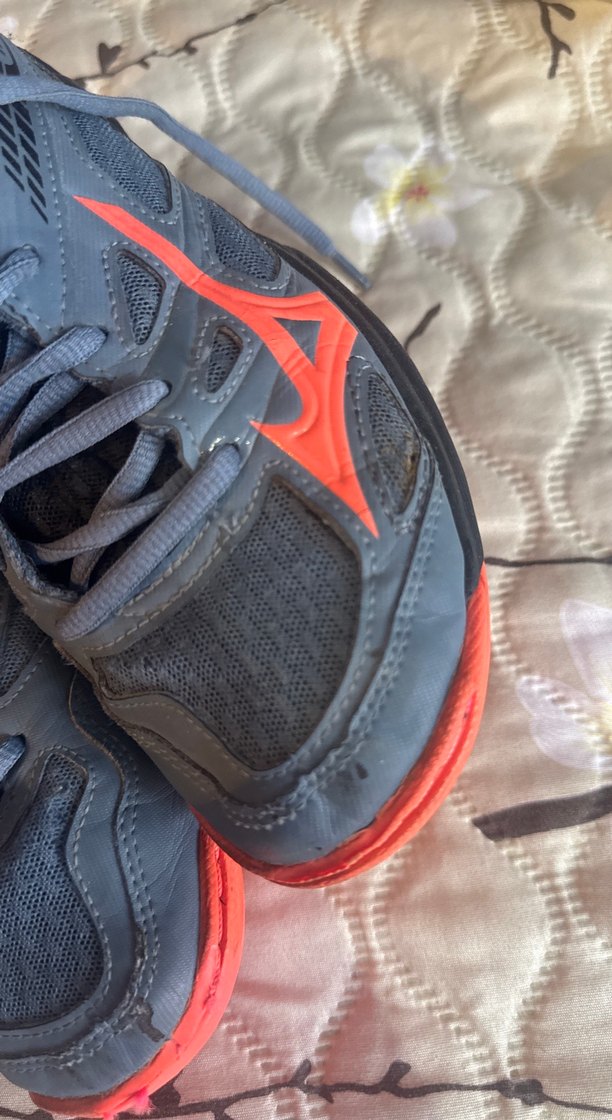 Mizuno Gri Kadın Voleybol Ayakkabısı - Görsel 4