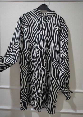 Zebra Desenli Uzun Kollu Piliseli Tunik - Görsel 2