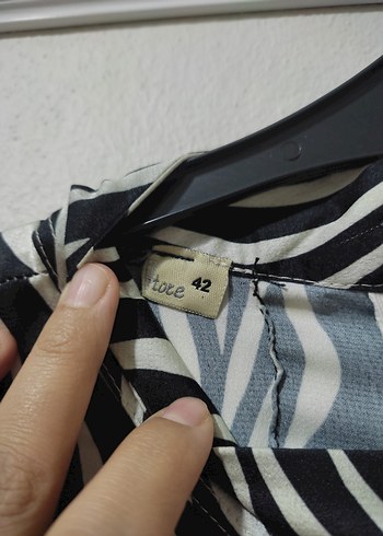 Zebra Desenli Uzun Kollu Piliseli Tunik - Görsel 3