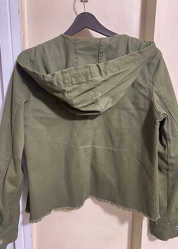 Düğmeli Kapüşonlu Haki Kadın Ceket - Görsel 3