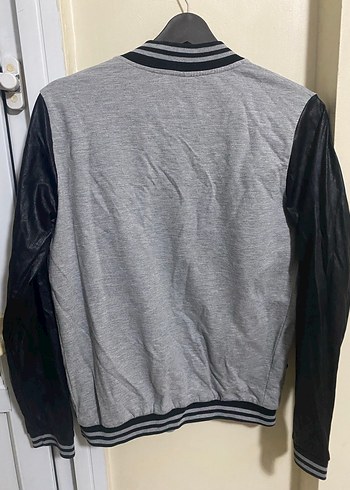 Gri Düğmeli Kadın Sweatshirt Ceket - Görsel 3