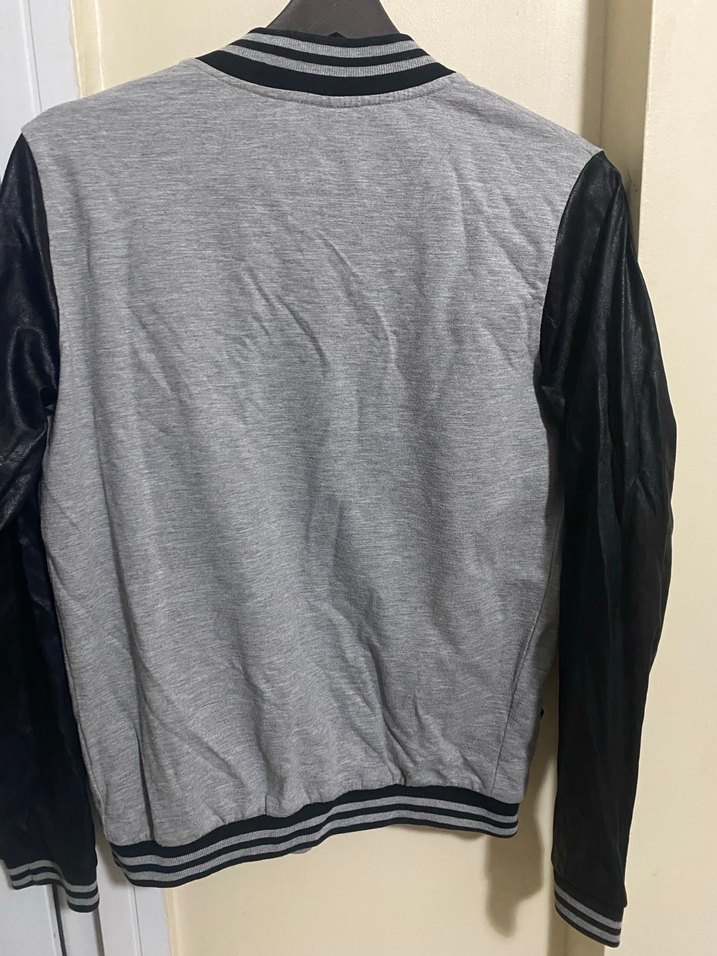 Gri Düğmeli Kadın Sweatshirt Ceket - Görsel 2