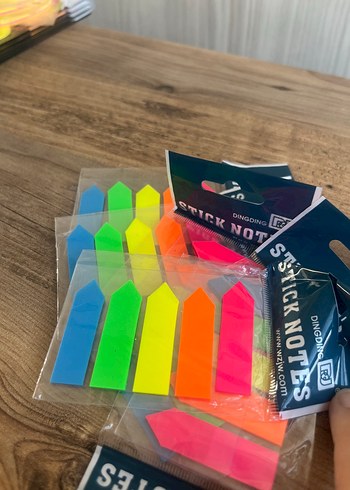 Renkli Yapışkan Not İşaretleyiciler - Görsel 2