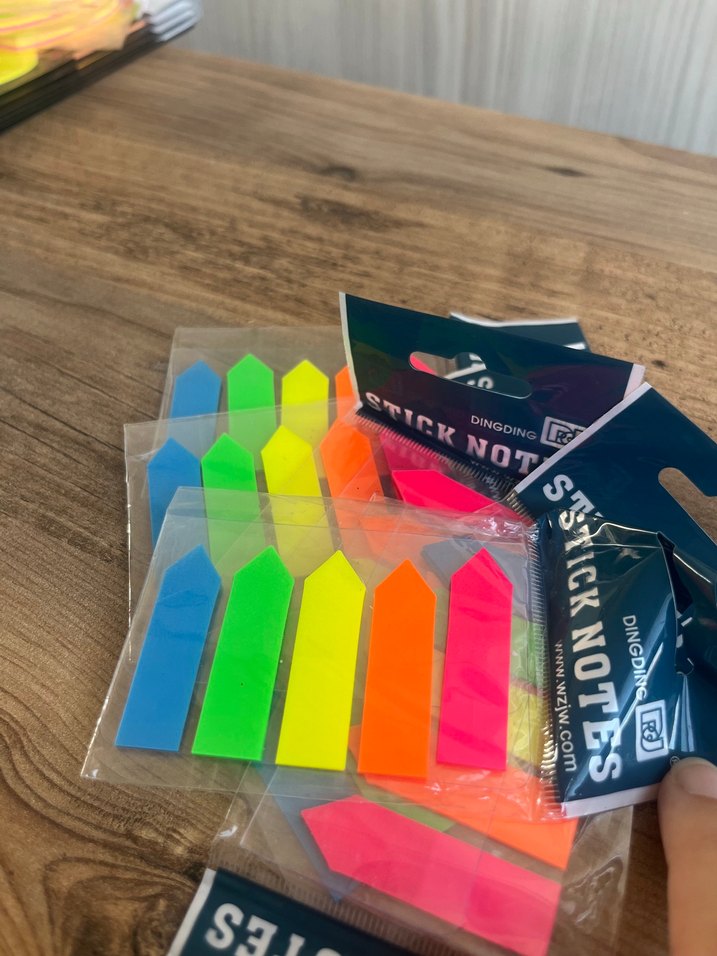 Renkli Yapışkan Not İşaretleyiciler - Görsel 2