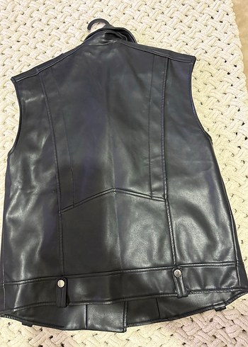 Bershka Deri Kolsuz Biker Yelek - Görsel 4